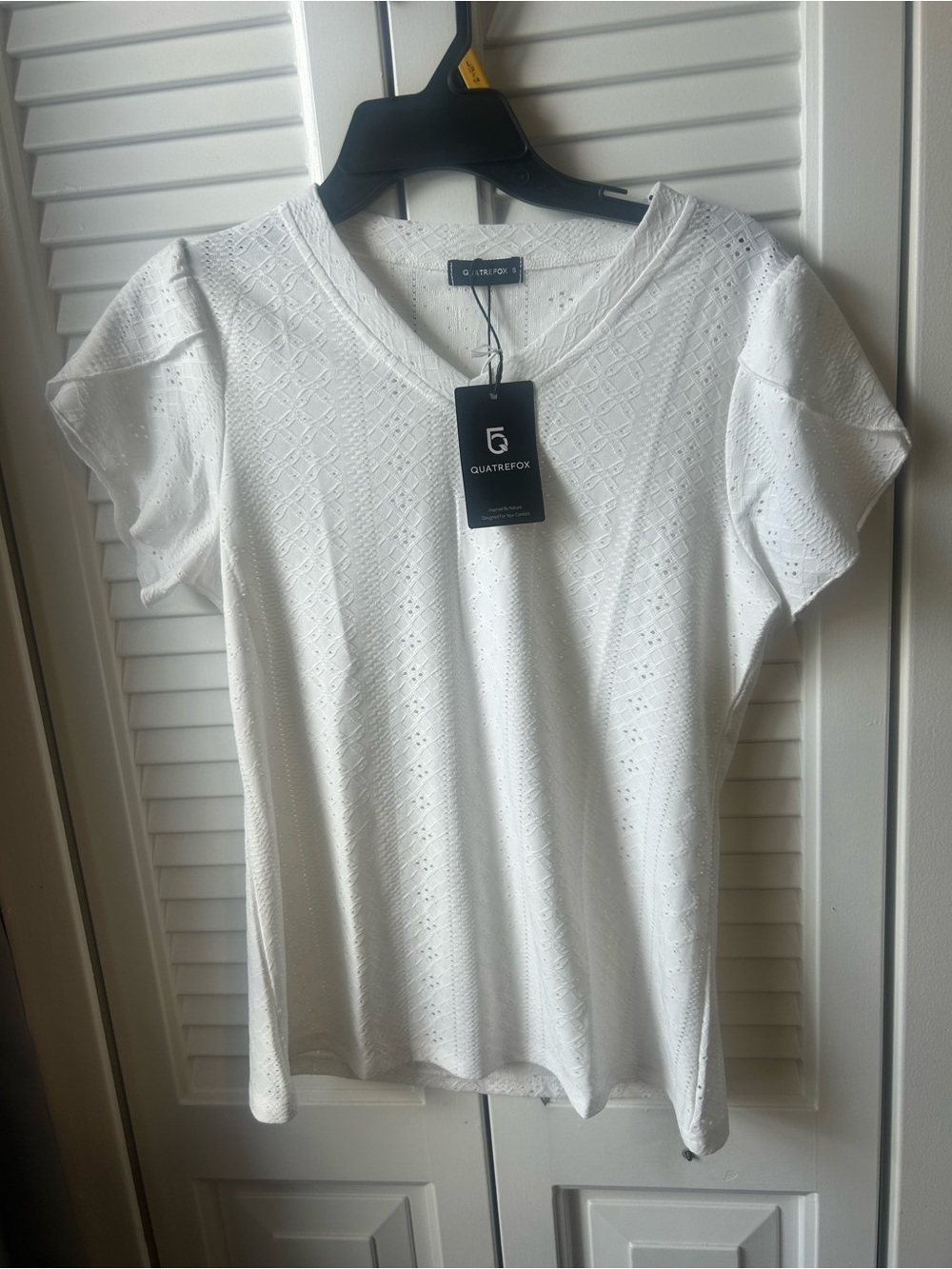 White Eyelet V-Neck Short Sleeve Top